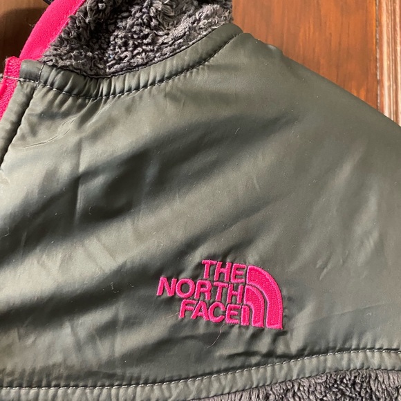 The North Face fleece hoodie (girls xl) - Picture 6 of 6